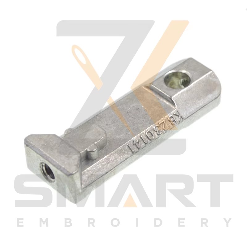 قطعات ماشین آلات Barudan KB230141 Take Up Lever Base N0704BD03