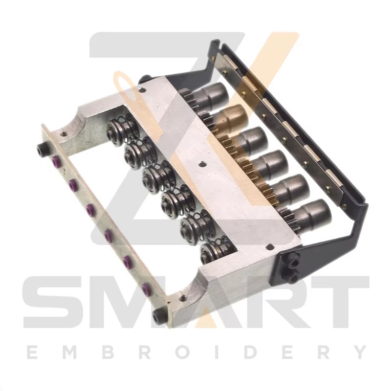 6 رنگ لوله Assy چینی Chenille فرش ماشین قطعات CH024-6